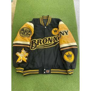 VTG 2006 Looney Tunes Bronx, NY Reverseable Leather Sleeve Mens Size 2XL